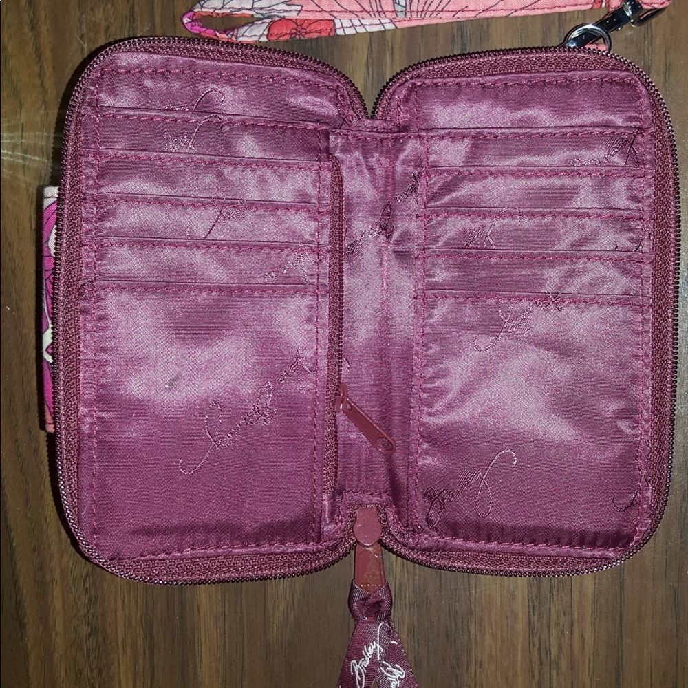 #217 Vera Bradley Retired “Bohemian Blooms” Wristlet - Picture 5 of 13